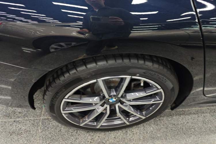 Used BMW 3 Series 2023 325Li M Sport Package Right Rear Wheel Hub