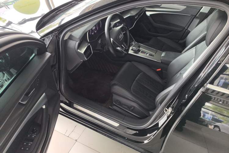 Used Audi A6L 2021 40 TFSI Luxury Prestige Edition Driver Seat