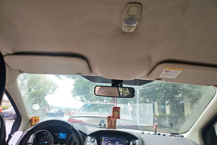 Used Ford Focus 2012 Sedan 1.6L Automatic Comfort Model
