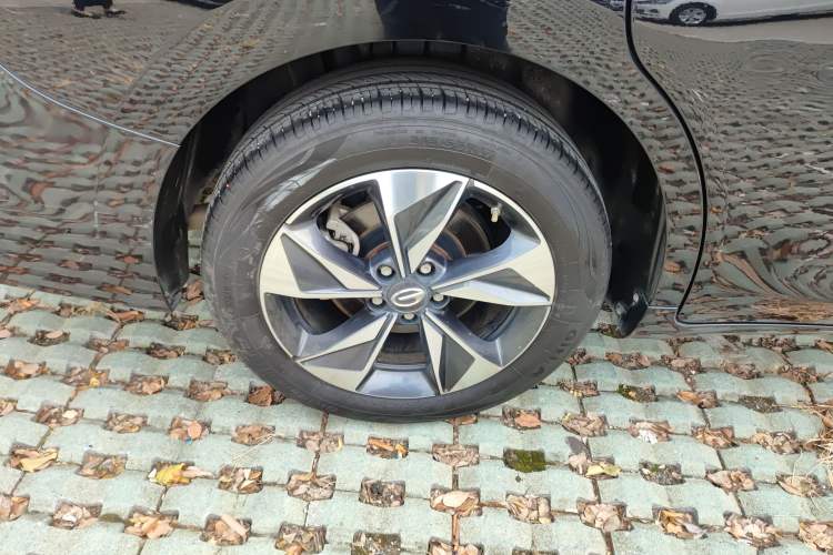 Used GAC Trumpchi M6 2023 PRO 270T DCT Luxury Edition
