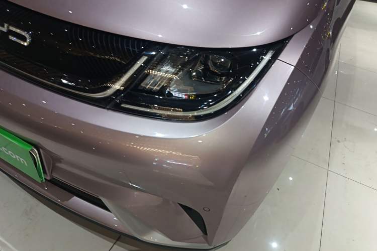 Used BYD Dolphin 2023 420 km Fashion Edition