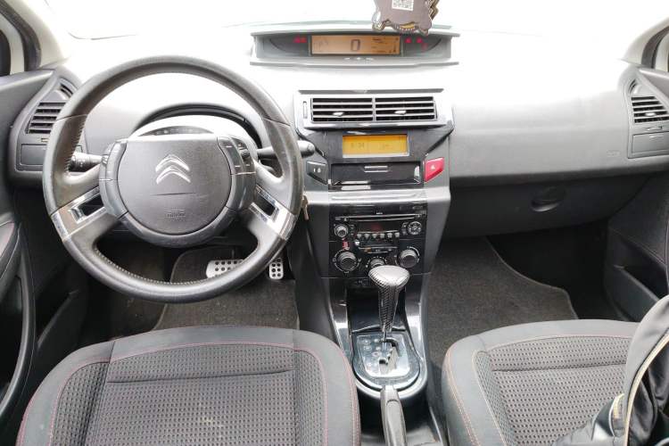 Used Citroen C-Quatre 2013 Facelifted CROSS 1.6L Automatic Center Console