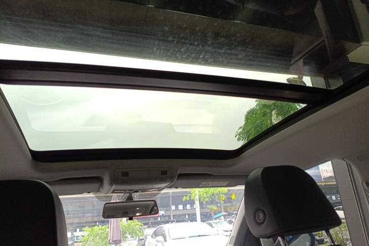 Used Volkswagen Tacqua 2021 1.5L Automatic Yue Zhi Lian Edition Headliner