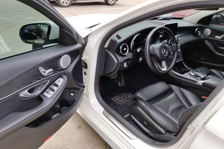 Used Mercedes-Benz C-Class 2016 C 180 L Sport Edition