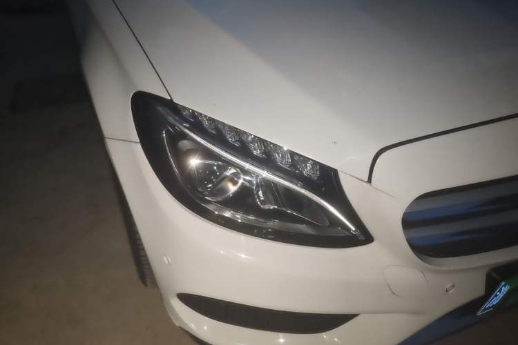 Used Mercedes-Benz C-Class 2017 Facelift C 200 Station Wagon Right Front Headlight