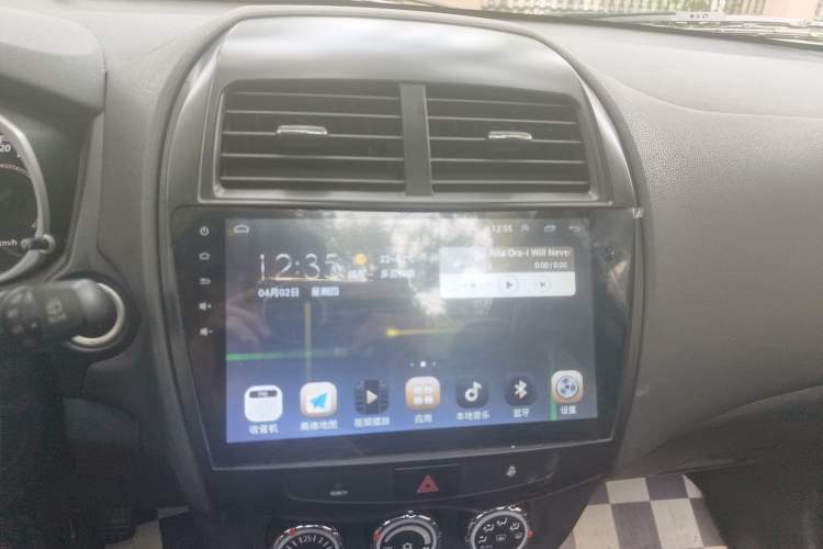 Used Mitsubishi ASX 2015 2.0L CVT Four-Wheel Drive Premium Edition
