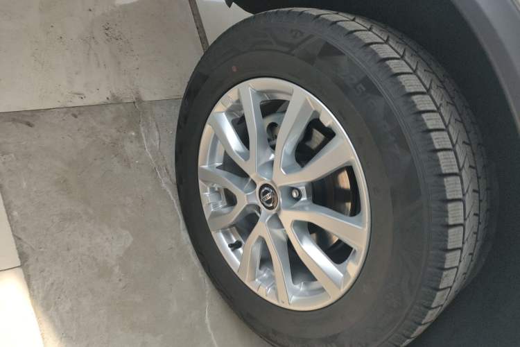 Used Nissan X-Trail 2022 2.0L Two-Wheel Drive Smart Connect Premium Edition