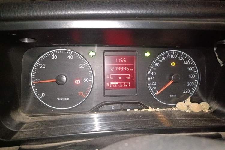 Used Volkswagen Jetta 2010 1.6L Partner Odometer Close Up