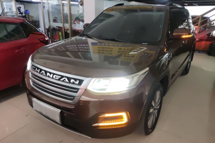 Used CHANGAN CS95 2017 2.0T Two-Wheel Drive Zhitu Edition