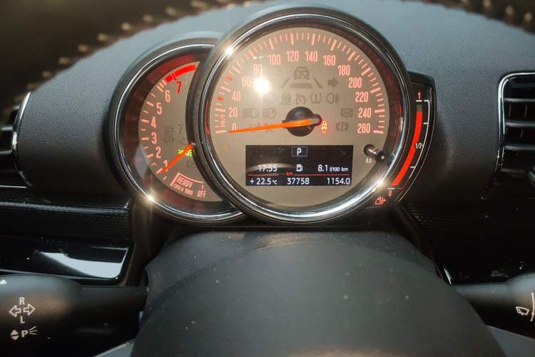 Used MINI Clubman 2016 Revised Version 1.5T COOPER Connoisseur Edition