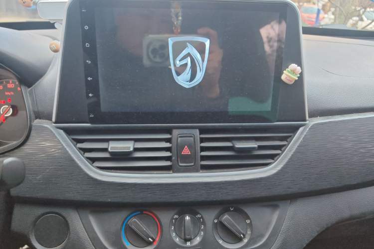 Used Baojun 310 2016 1.2L manual Comfort trim level
