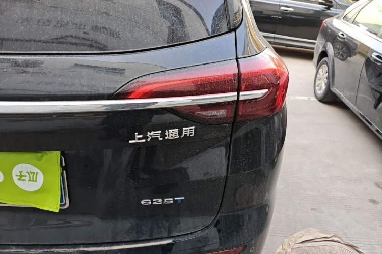 Used Buick Envision 2023 Encore Plus 652T Five-Seat Luxury Model