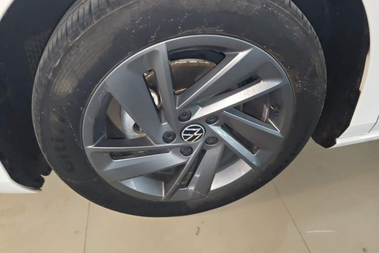 Used Volkswagen Lamando 2025 Lavida L 280TSI DSG Spicy Edition
