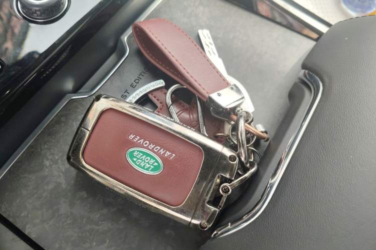 Used Land Rover Range SportNew Energy 2023 P510e Plug-in Hybrid – First Edition Vehicle Key