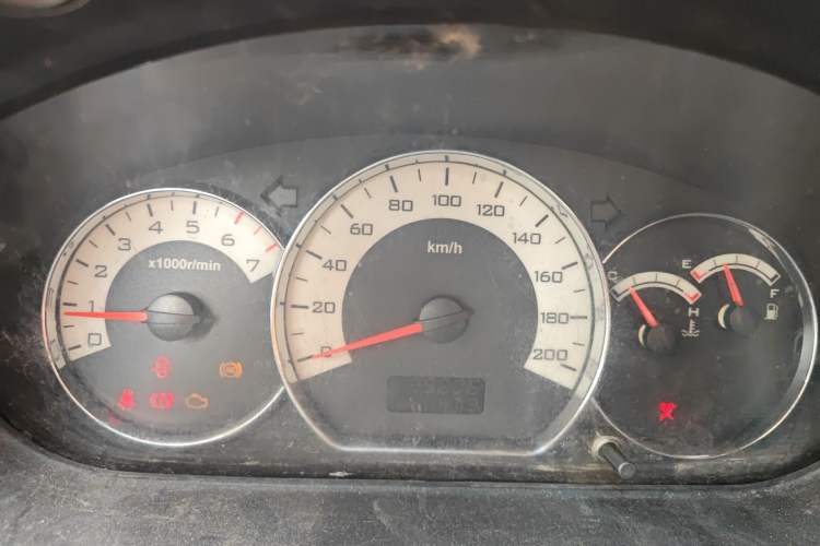 Used Wuling Hongguang 2014 1.5L Base Version Instrument Cluster