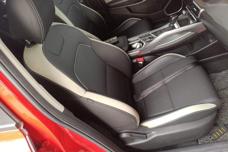 Used Geely Auto Coolray 2020 PRO 240T DCT Hunter Right Front Seat