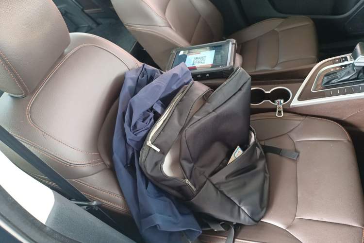 Used FORTHING Joyear X5 2017 Jingxiang Series 1.5T CVT Luxury Model
