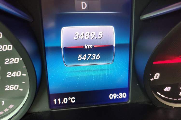 Used Mercedes-Benz V-Class 2022 V 260 Prestige Edition