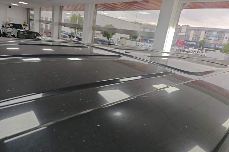 Used Ford Transit 2019 2.0T Diesel Multi-Purpose Commercial Vehicle Short Wheelbase Low Roof 6-Seater China VI Standard