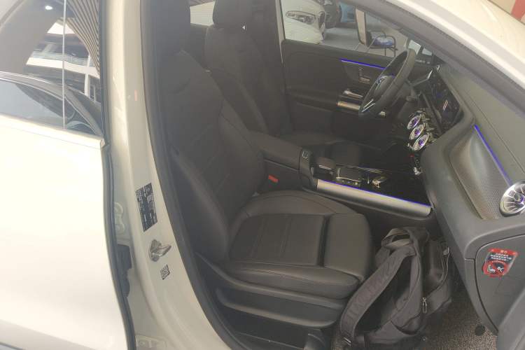 Used Mercedes-Benz GLA 2023 GLA 220
