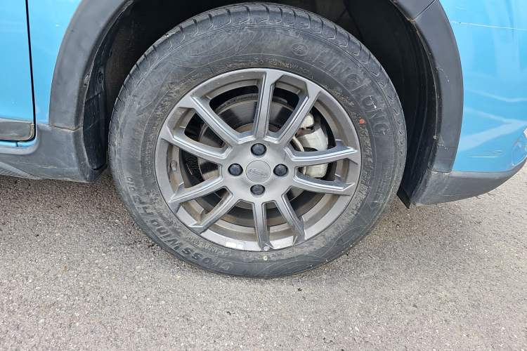 Used Geely Auto Vision X3 2021 PRO 1.5L CVT Deluxe Model
