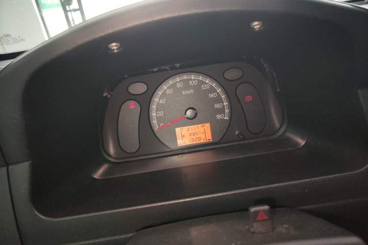 Used Wuling Zhiguang 2020 1.2L Practical Model China VI LSI
