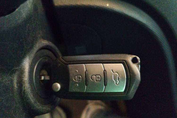 Used GAC Trumpchi GA3 2013 1.6L Manual Elite Edition