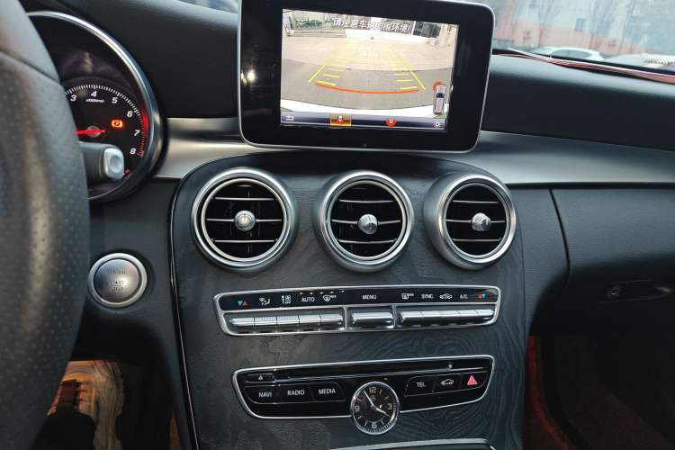 Used Mercedes-Benz C-Class 2017 Facelift C 200 Station Wagon