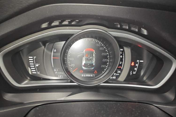 Used Volvo V40 2017 T3 Zhiya Edition Instrument Cluster
