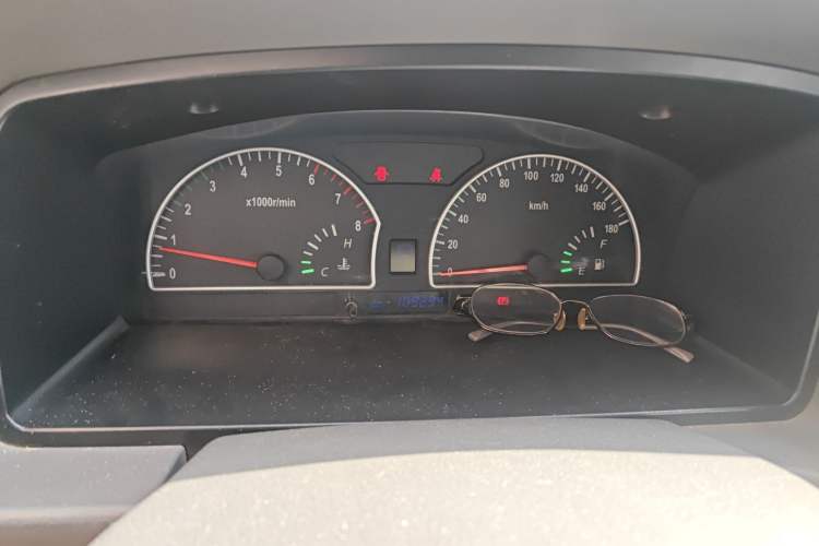 Used Dongfeng Shuaike 2012 2.0L Automatic Flagship 7-Seater
