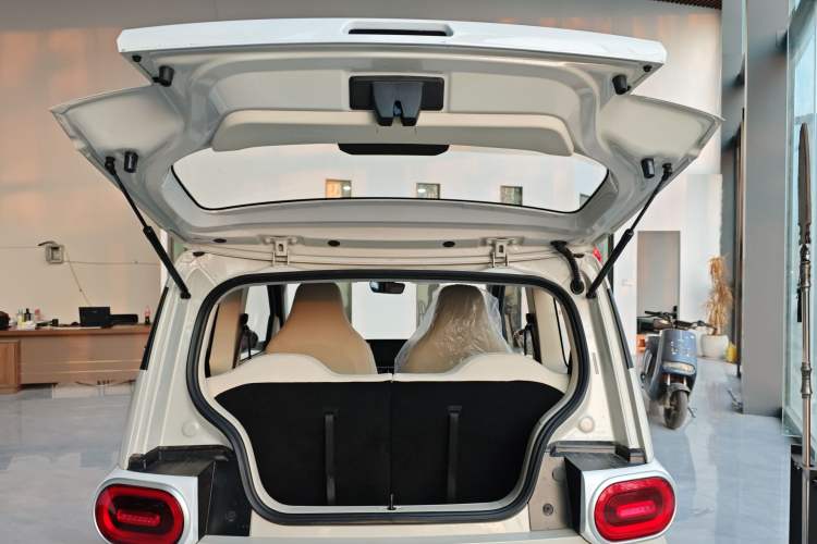 Used Wuling Hongguang MINIEV 2024 3rd Generation 215km Youth Edition