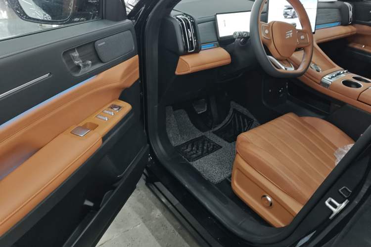 Used JETOUR Shanhai L7 Plus 2025 Model 220km Flagship 7-seater