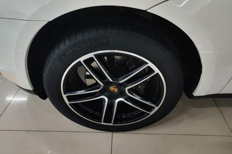 Used Porsche Macan 2021 Macan 2.0T