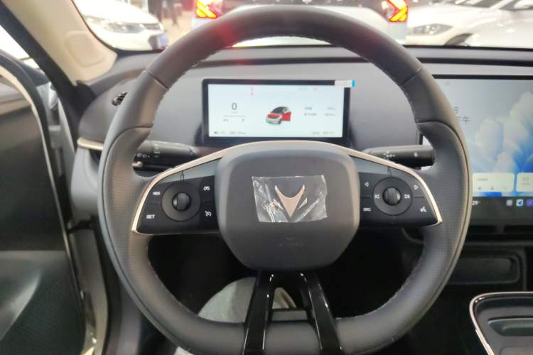 Used ARCFOX T1 2025 Model 425 PRO
