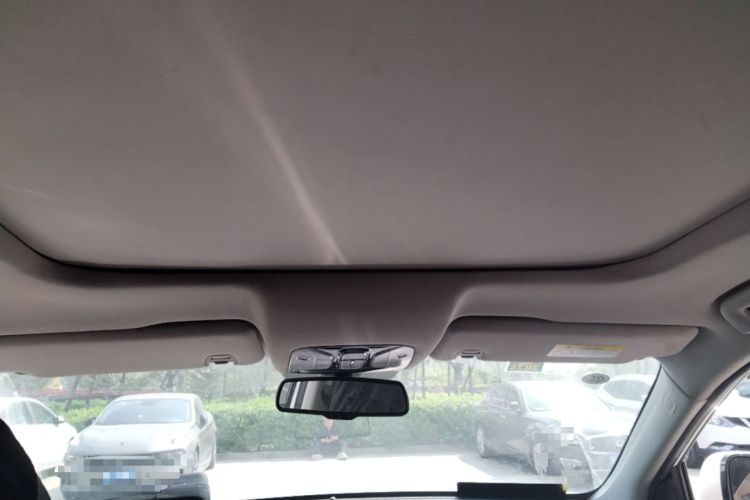 Used GAC Trumpchi GS8 2017 320T Two-Wheel Drive Luxury Smart Connectivity Version (7 Seats)