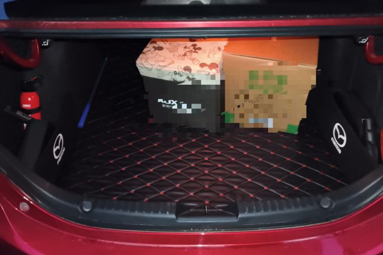 Used Mazda Mazda 3 Axela 2016 Sedan 1.5L Automatic Comfort Model
