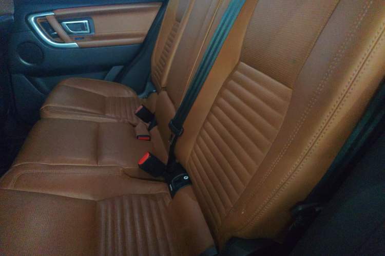 Used Land Rover Discovery Sport 2015 2.0T SE
