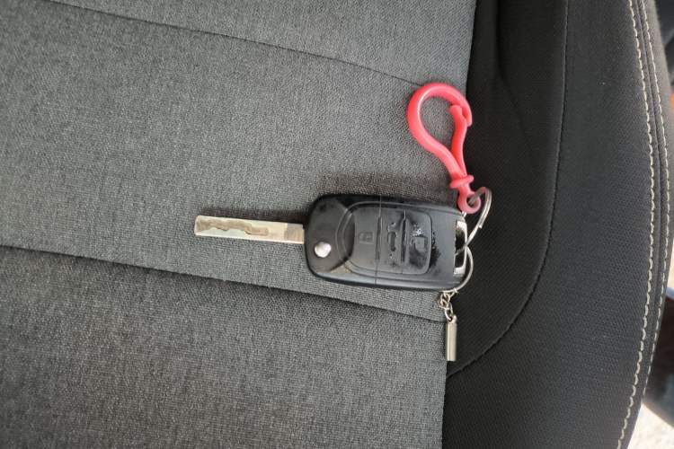 Used Wuling Zhengcheng 2021 1.5T Manual Comfort Version with Enclosed Windows