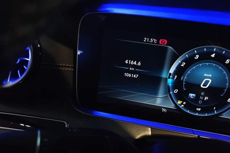 Used Mercedes-Benz CLS 2018 CLS 300 Luxury Model