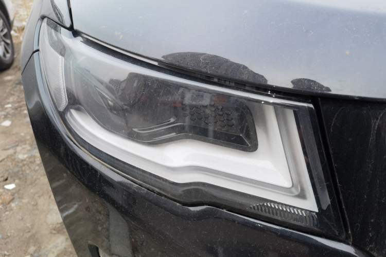 Used Jeep Compass 2017 200T Automatic Family Enjoyment Four-Wheel Drive Edition Right Front Headlight