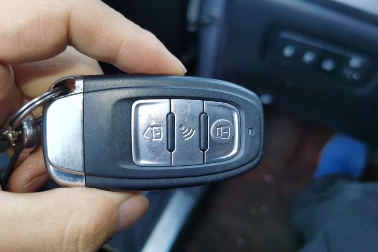 Used SsangYong Korando 2014 2.0L Gasoline 4x4 Automatic Luxury Navigation Edition