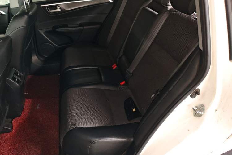 Used Honda Jade 2014 1.8L Automatic Comfort Elite Version 5 Seats