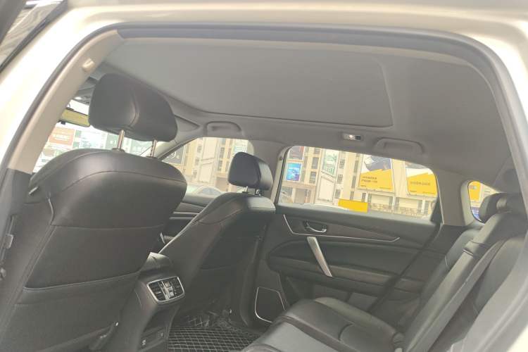 Used Honda Avancier 2019 240TURBO Two-Wheel Drive Luxury Edition Headliner