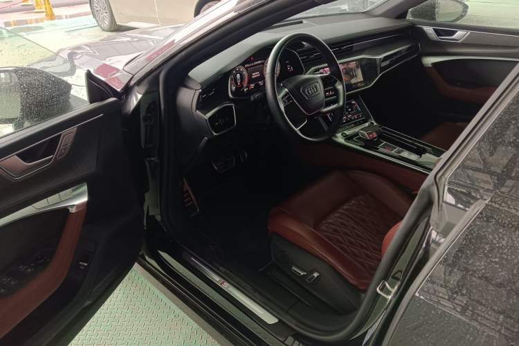 Used Audi A7L 2024 45 TFSI quattro Black Warrior Edition
