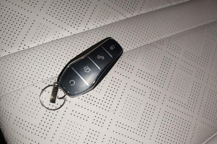 Used BYD Yuan UP 2025 Intelligent Driving Version 401 KM Dynamic Edition