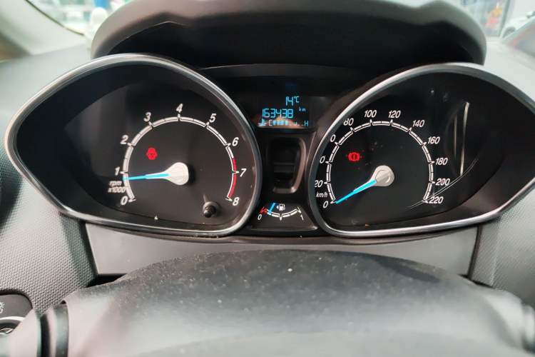 Used Ford Fiesta 2013 Hatchback 1.5L Manual Fashion Edition
