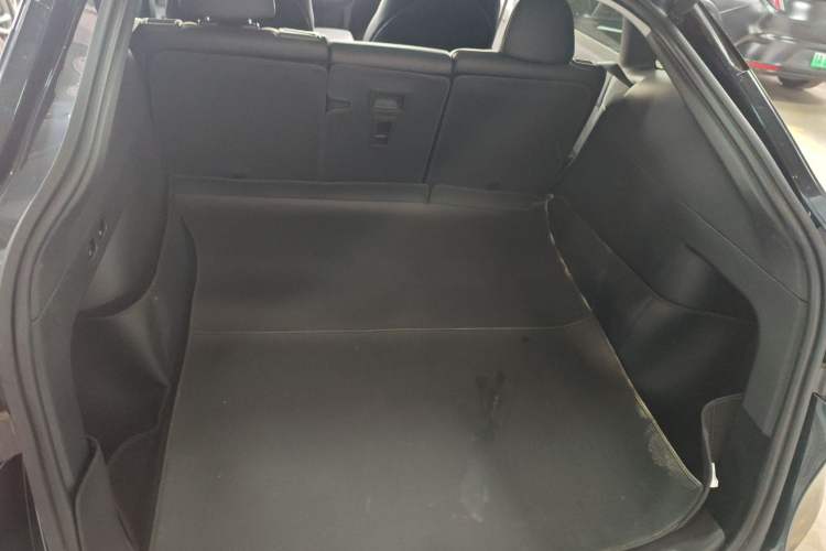 Used Tesla Model Y 2024 Rear-Wheel-Drive Version Trunk