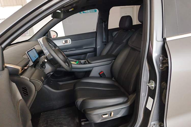 Used Wuling Xingguang S 2024 130 km Flagship Version Left Front Seat