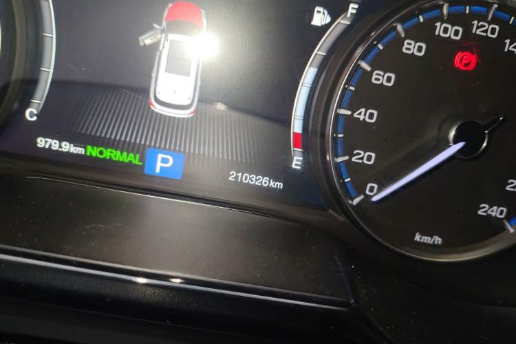 Used GAC Trumpchi GS8 2017 320T Four-Wheel Drive Luxury Smart Connectivity Version (7 Seats)
