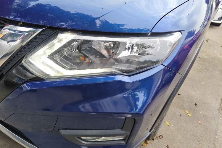 Used Nissan X-Trail 2017 2.0L CVT 7-Seater Comfort Edition 2WD
